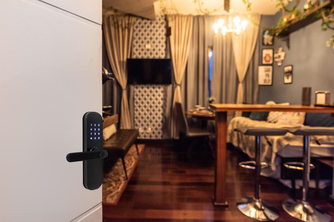 Apto1712 - Inteiro, Completo E Confortavel Apartamento *
