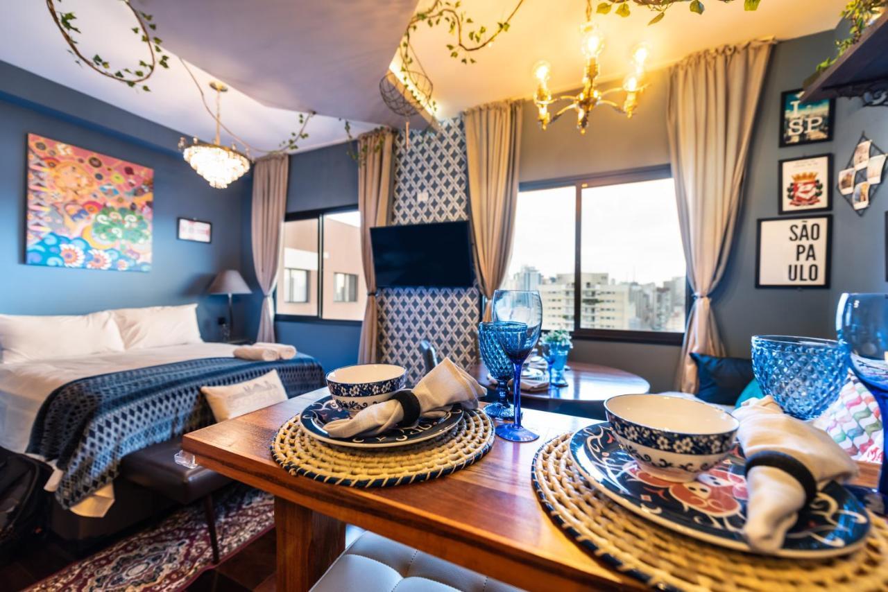 Apartamento Apto1712 - Inteiro, Completo E Confortavel *